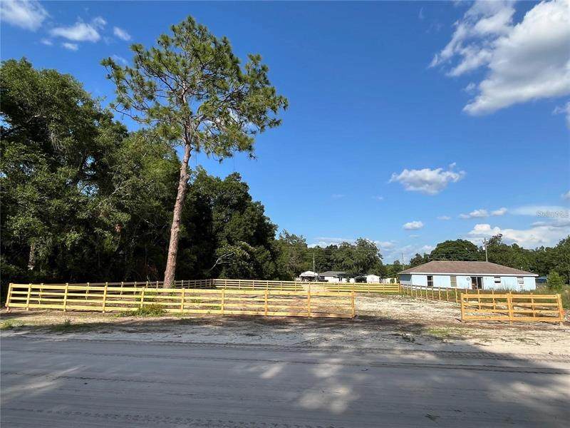 53RD Avenue - Photo 1