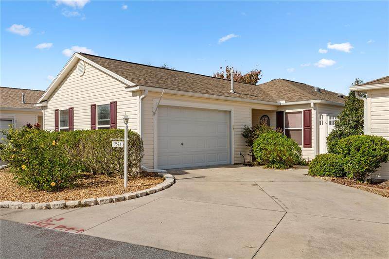 7571 171ST SUN VALLEY Place - Photo 1