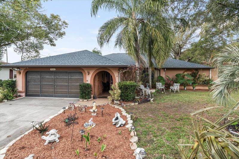 7656 Gates Circle - Photo 1