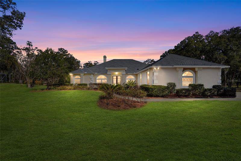 7098 12TH Circle - Photo 1
