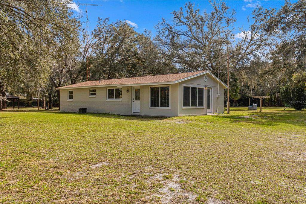 11782 140TH Street - Photo 1