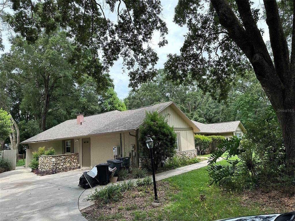 1930 51st Terrace - Photo 1