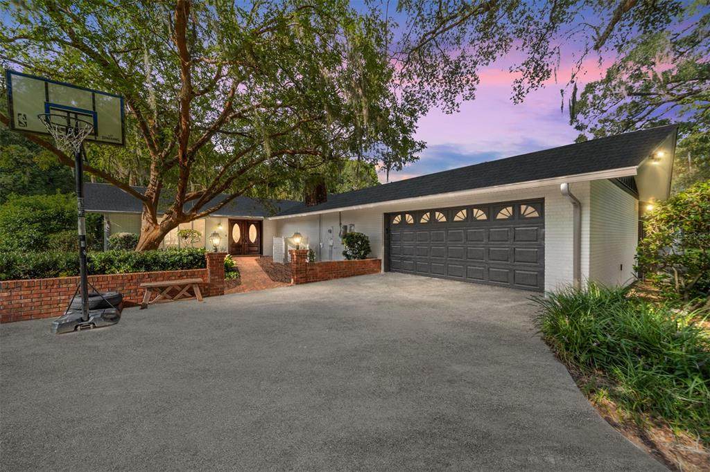 2305 8TH Street - Photo 1