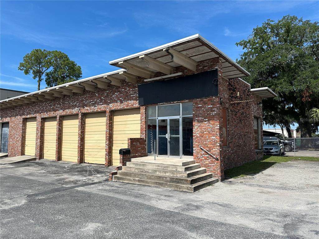 422 16TH Street - Photo 1