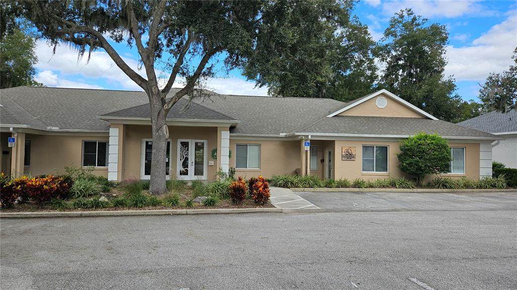 1302 25TH Loop - Photo 1