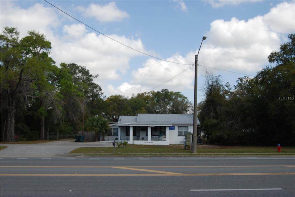 3225 14TH Street - Photo 1