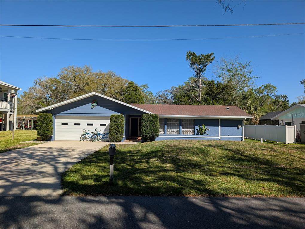 3713 Suwanee Point - Photo 1