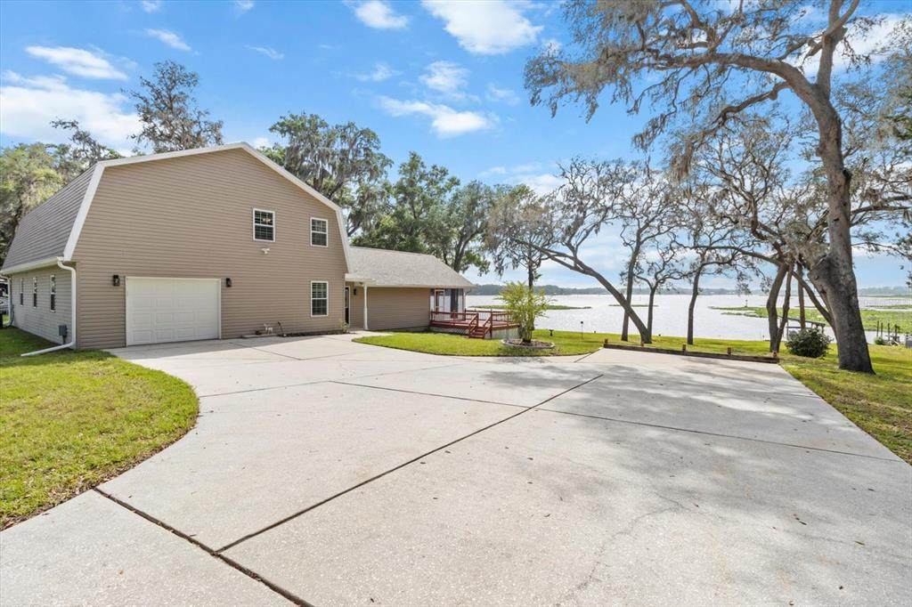 6443 Riverbend Road - Photo 1
