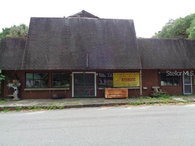 5590 Avenue G - Photo 1