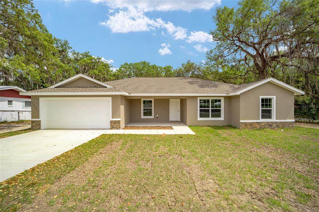 1143 Tamiami Pl - Photo 1
