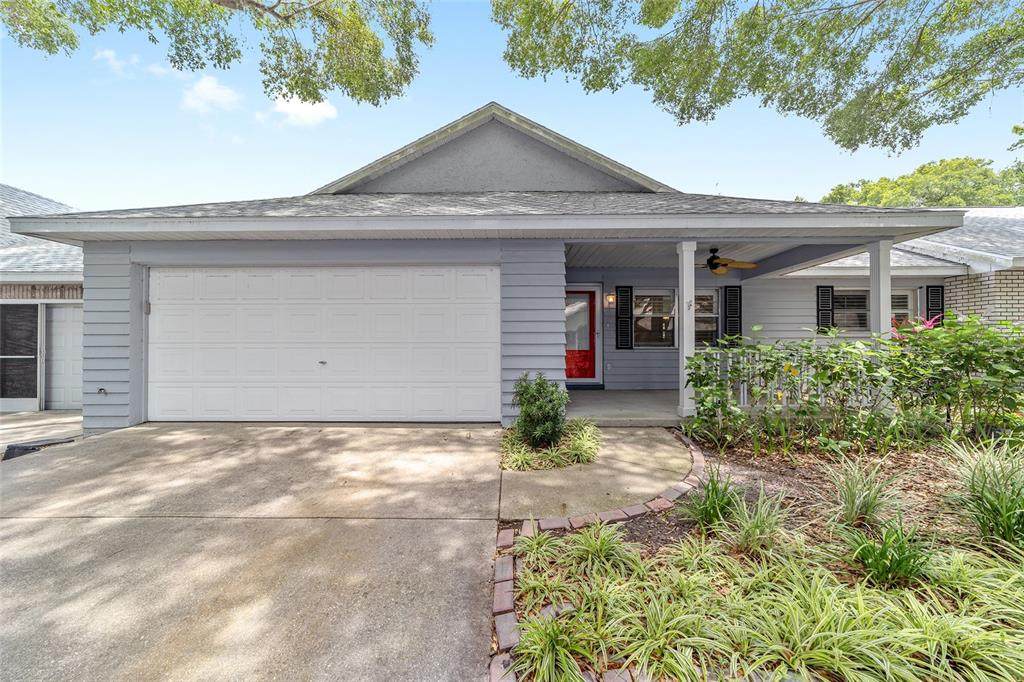 8745 92ND Street - Photo 1