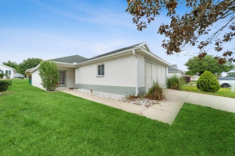 2038 50TH Avenue - Photo 1