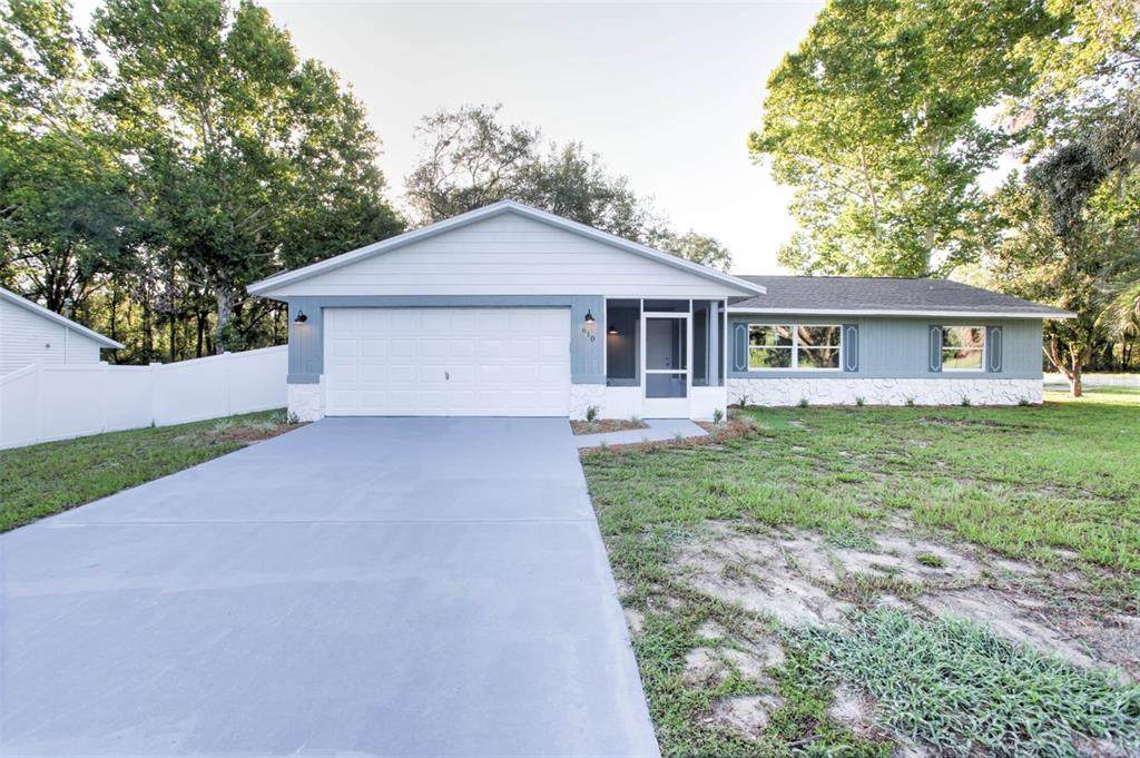 610 Independence Highway - Photo 1
