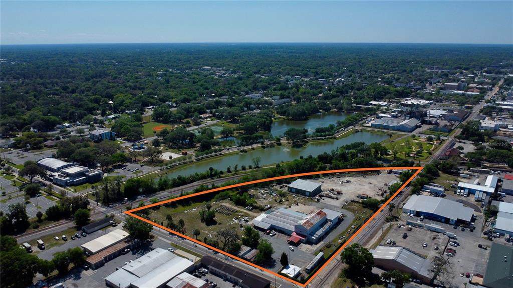 206 9TH Street - Photo 1