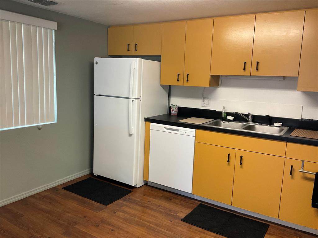 8130 Fairways Circle - Photo 1