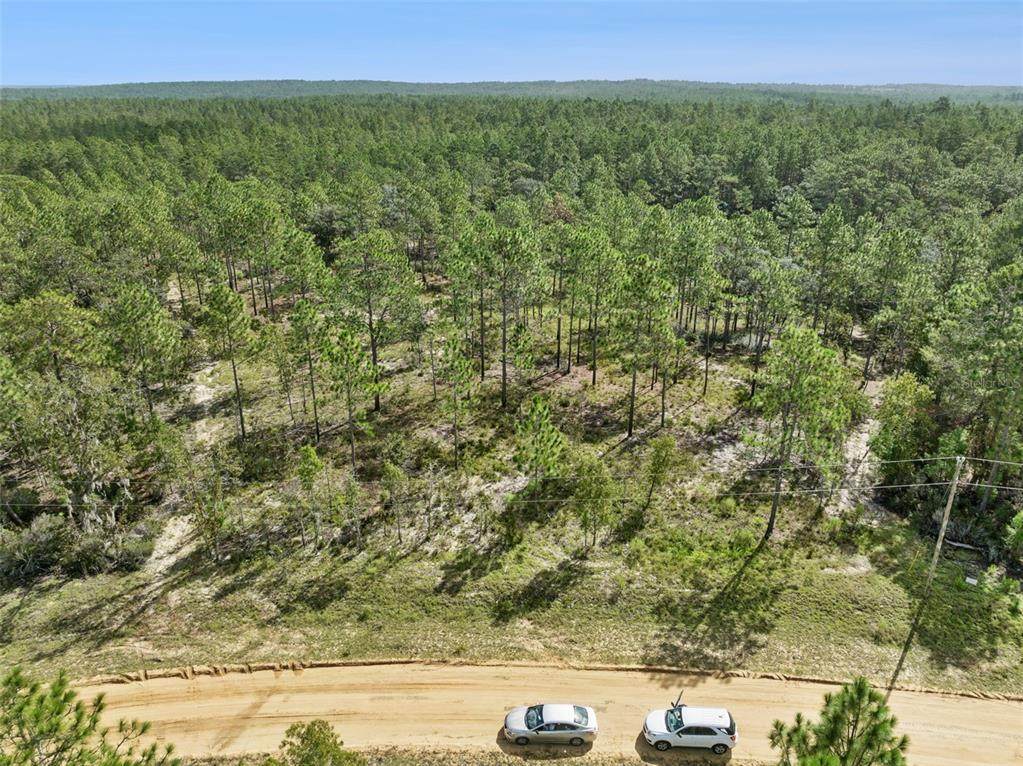 240 Cessna Way - Photo 1