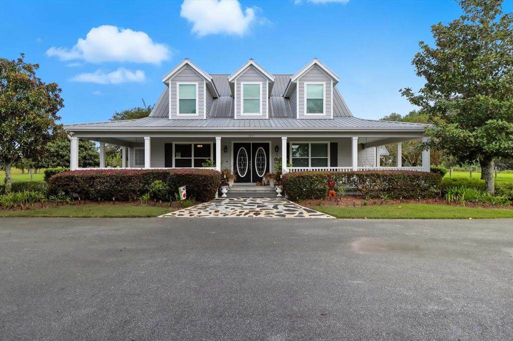 9897 160 Avenue - Photo 1