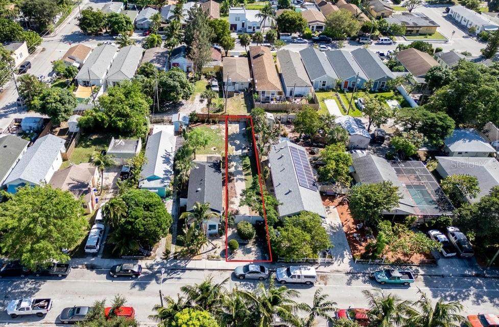 320 D Street - Photo 1