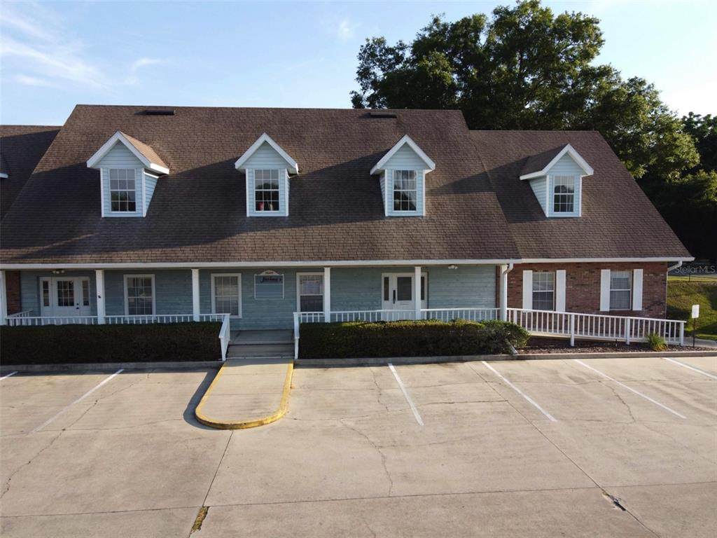 5608 113TH Street - Photo 1