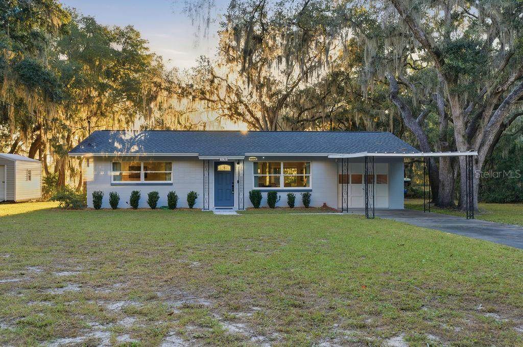 1136 Shorewood Drive - Photo 1