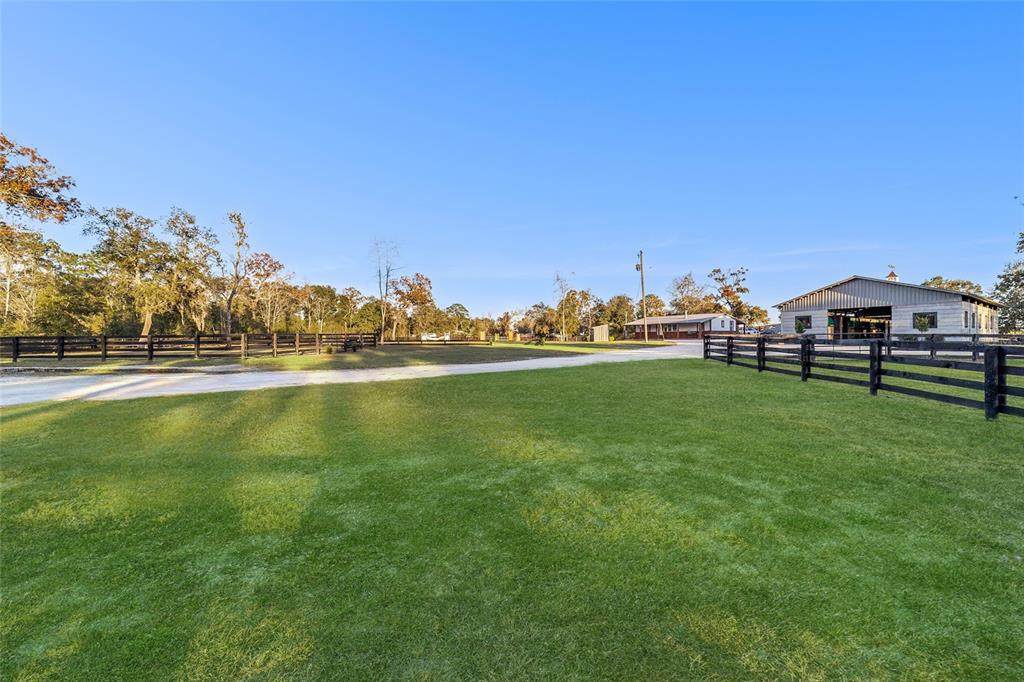 6491 185TH Terrace - Photo 1