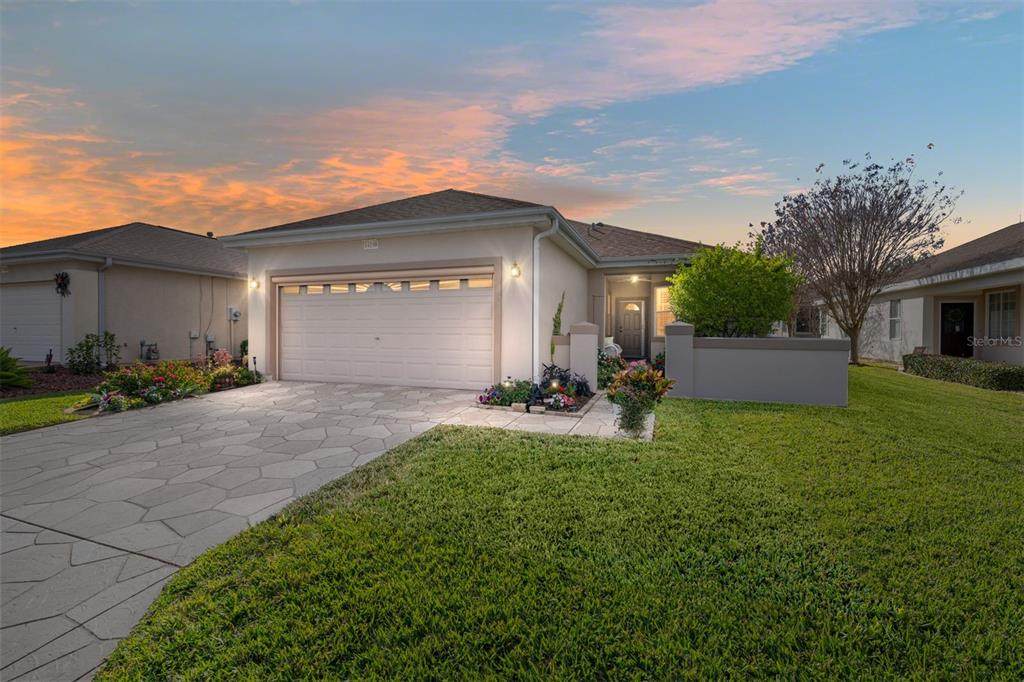 14198 85TH Terrace - Photo 1