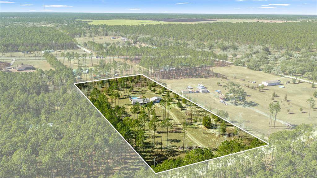 5130 137TH Avenue - Photo 1