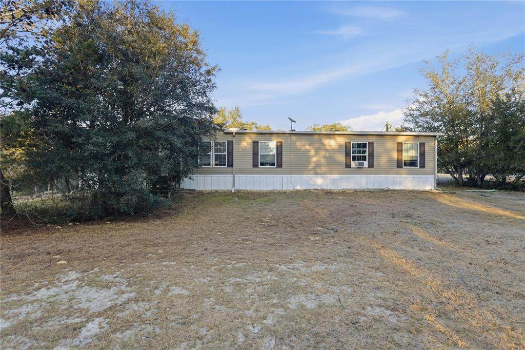 4830 121ST Avenue - Photo 1