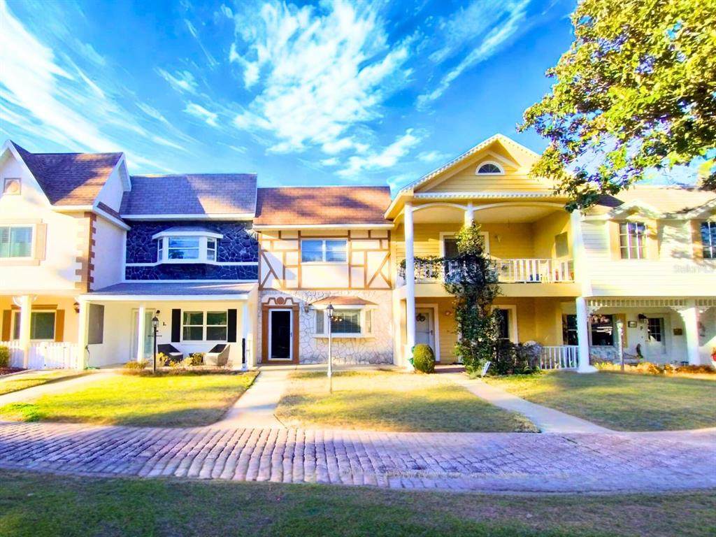 8830 98 Place - Photo 1