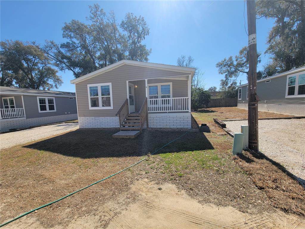 10386 52 Court - Photo 1