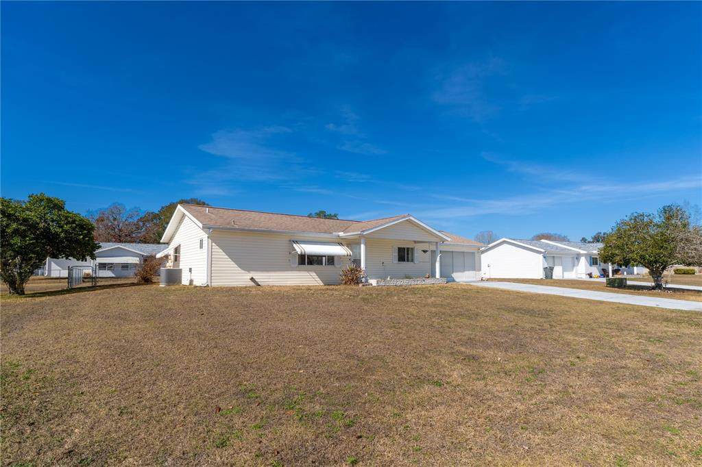 10744 62ND Terrace - Photo 1
