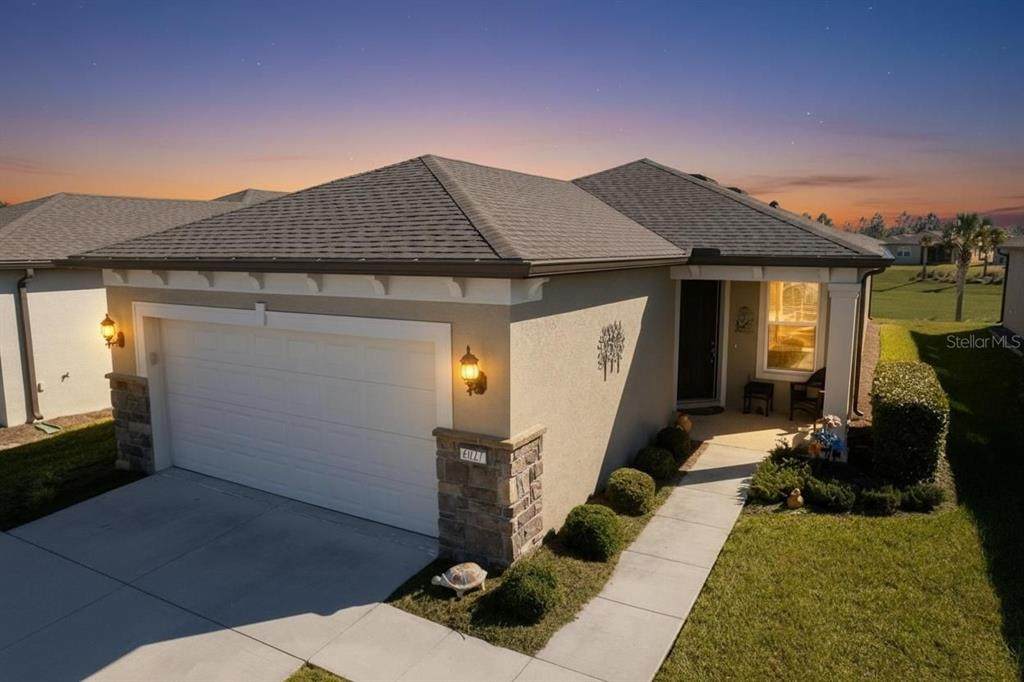 6027 93RD Circle - Photo 1