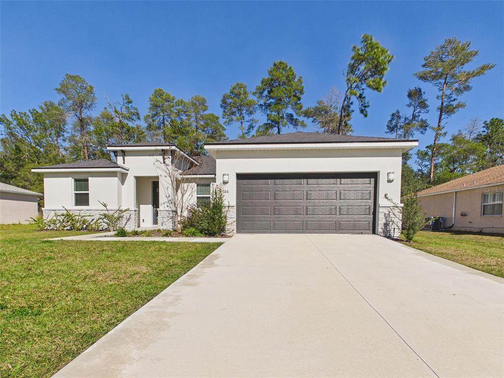 13355 77 Court - Photo 1