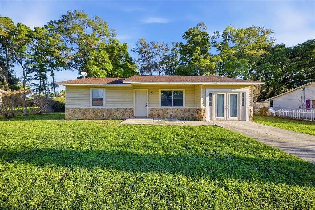 3703 67TH Place - Photo 1