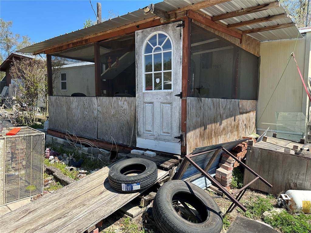 9949 309TH Avenue - Photo 1
