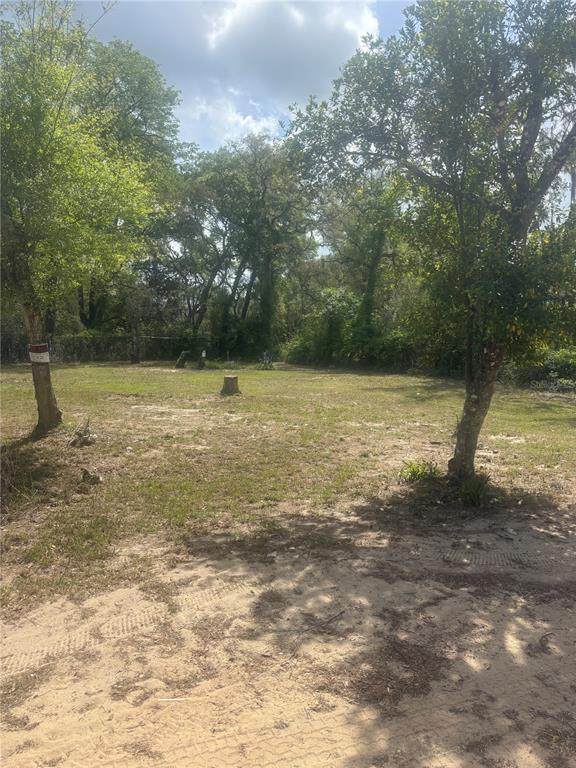 9465 195TH Avenue - Photo 1