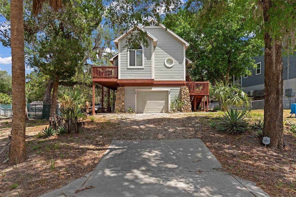 6779 Pinebranch Point - Photo 1