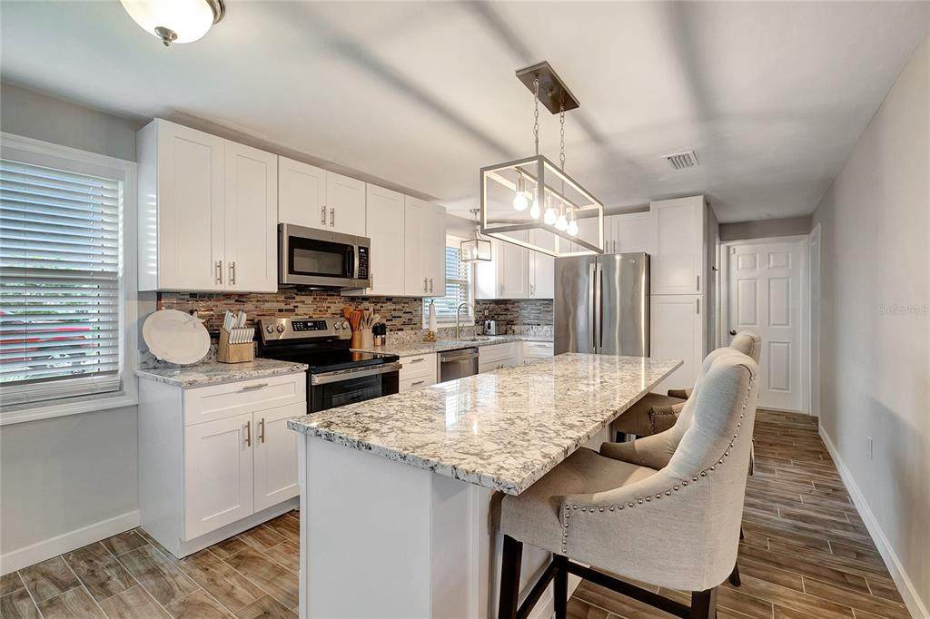 https://bt-photos.global.ssl.fastly.net/mfr/orig_boomver_1_OM723809-2.jpg