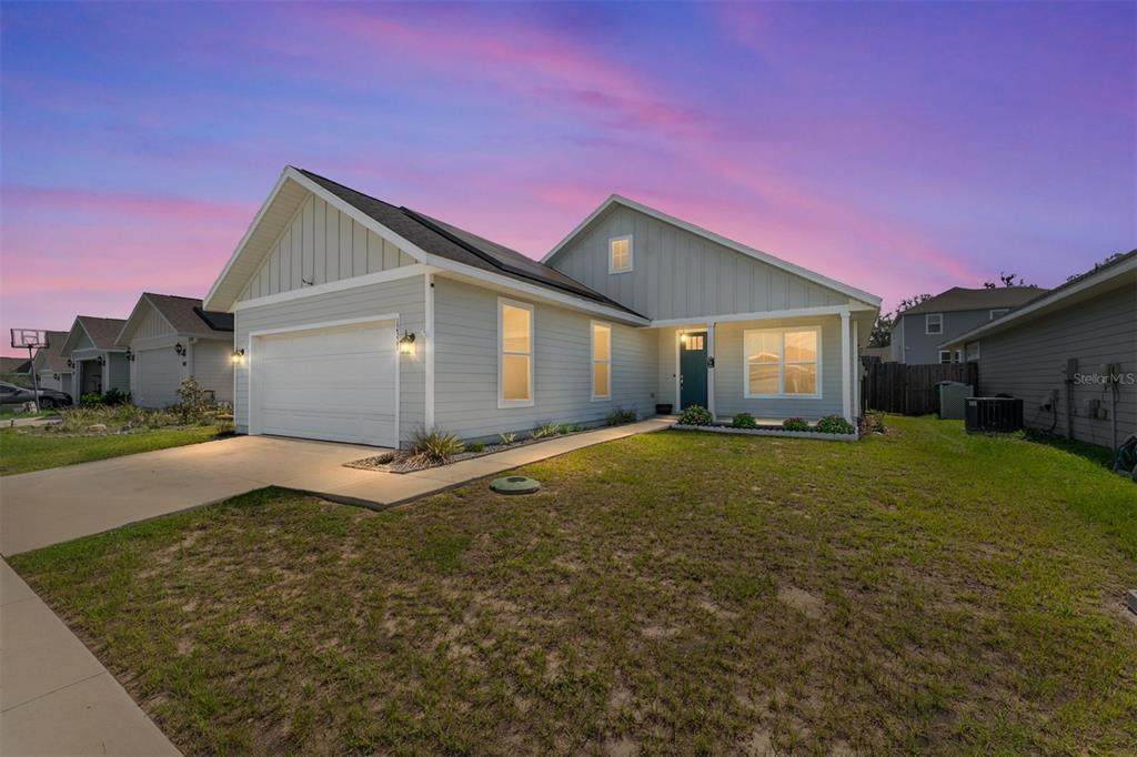 12327 159TH Way - Photo 1