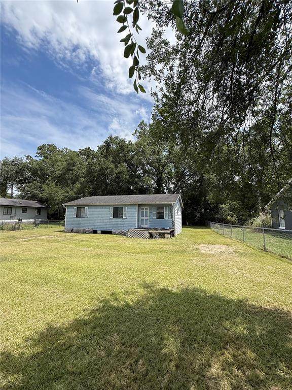 4600 136TH Lane - Photo 1