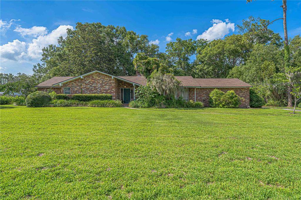 2137 11TH Street - Photo 1