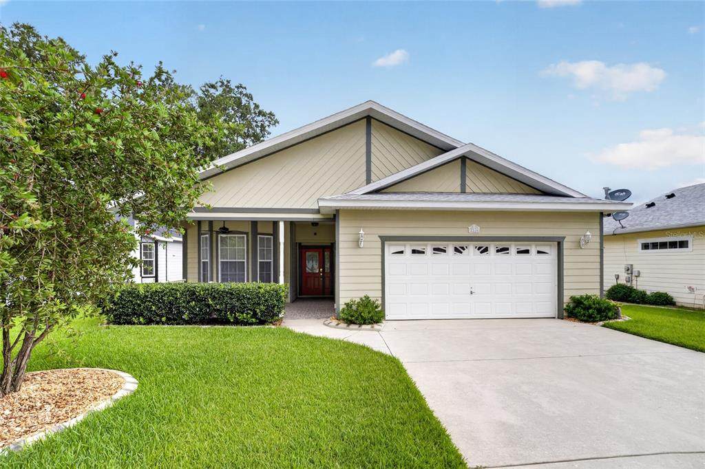 2216 40TH Terrace - Photo 1