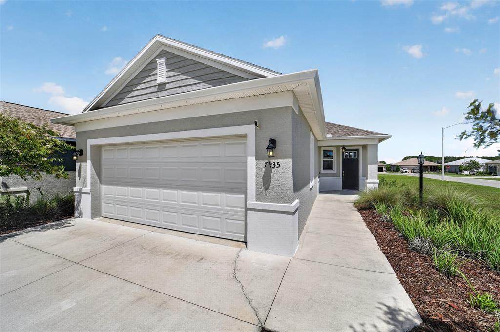 7935 89TH Terrace - Photo 1