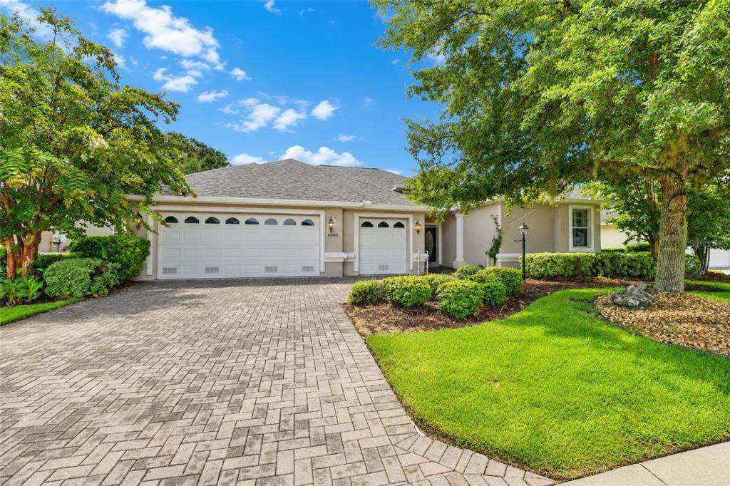 8640 86TH Circle - Photo 1