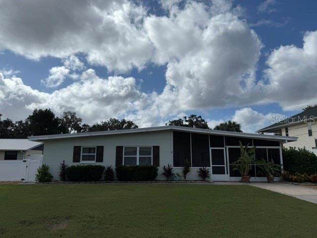 1920 18TH Street - Photo 1