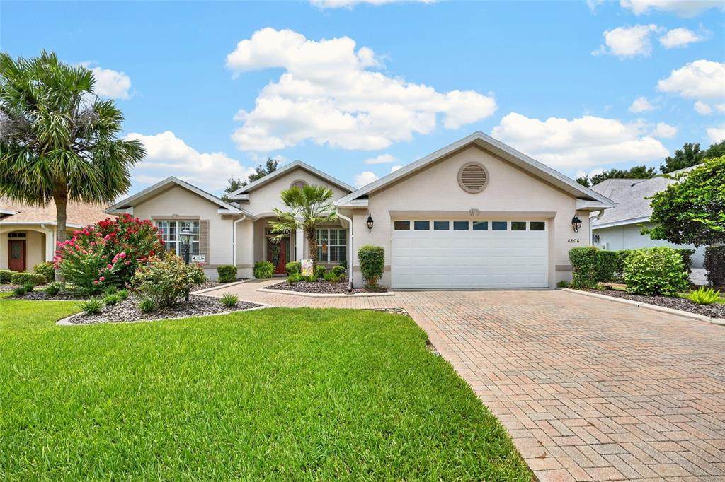 8806 83RD Circle - Photo 1