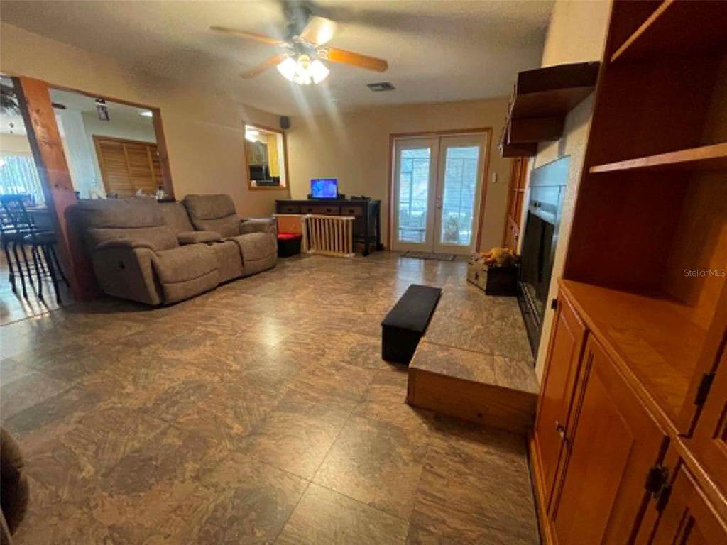https://bt-photos.global.ssl.fastly.net/mfr/orig_boomver_1_OM730194-2.jpg