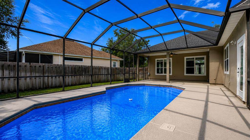 420 Twin Oaks Lane - Photo 1