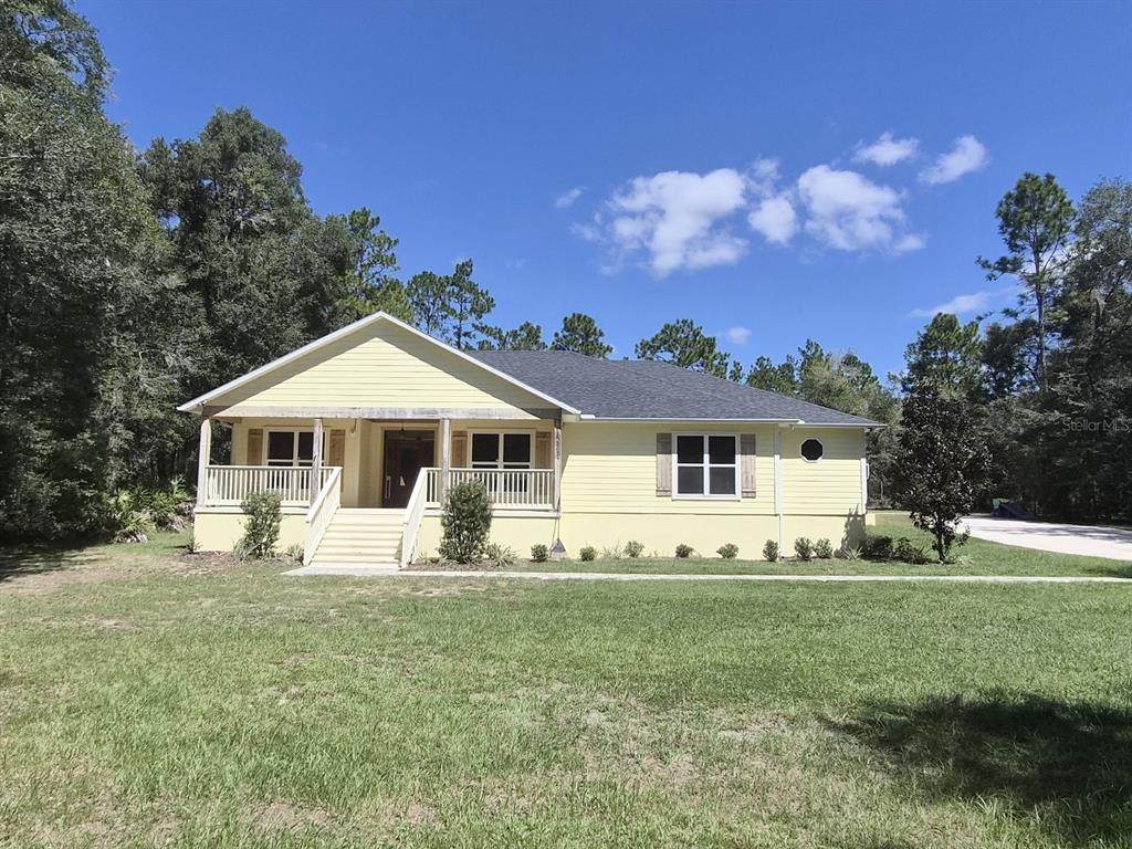 18216 68TH Loop - Photo 1