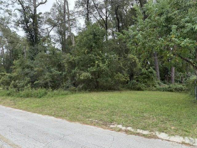 5922 Banner Lane - Photo 1
